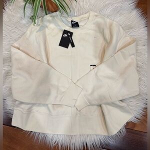 New🌿Nike Sportswear Loose Fit Top